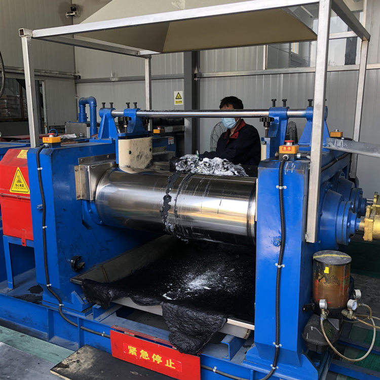 橡膠開(kāi)煉機(jī)IMG_3981_副本_副本.jpg